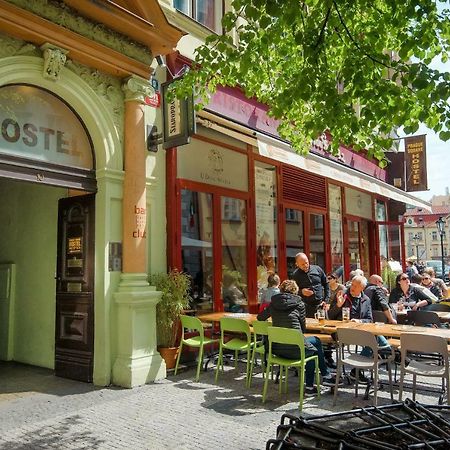 Best Spot Hostel Прага Екстериор снимка