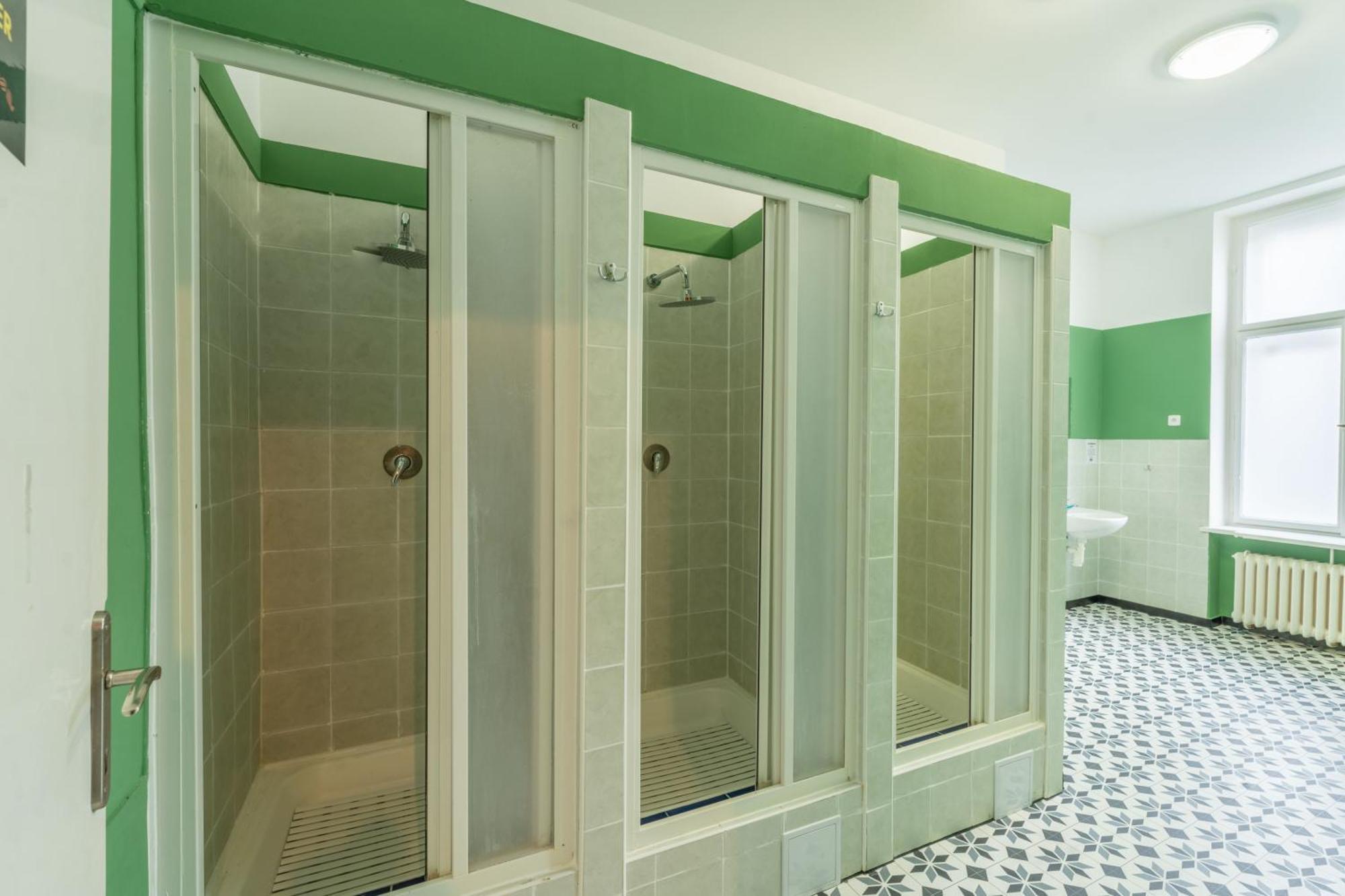 Best Spot Hostel Прага Екстериор снимка